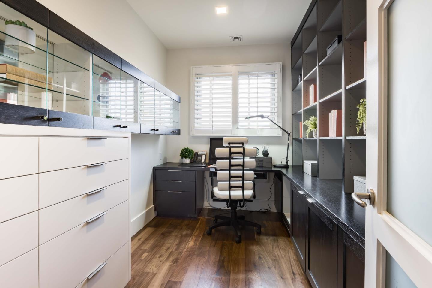 Detail Gallery Image 22 of 32 For 240 3rd St #301,  Los Altos,  CA 94022 - 2 Beds | 2/1 Baths
