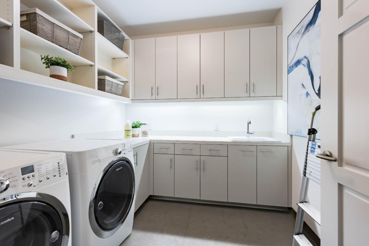 Detail Gallery Image 25 of 32 For 240 3rd St #301,  Los Altos,  CA 94022 - 2 Beds | 2/1 Baths