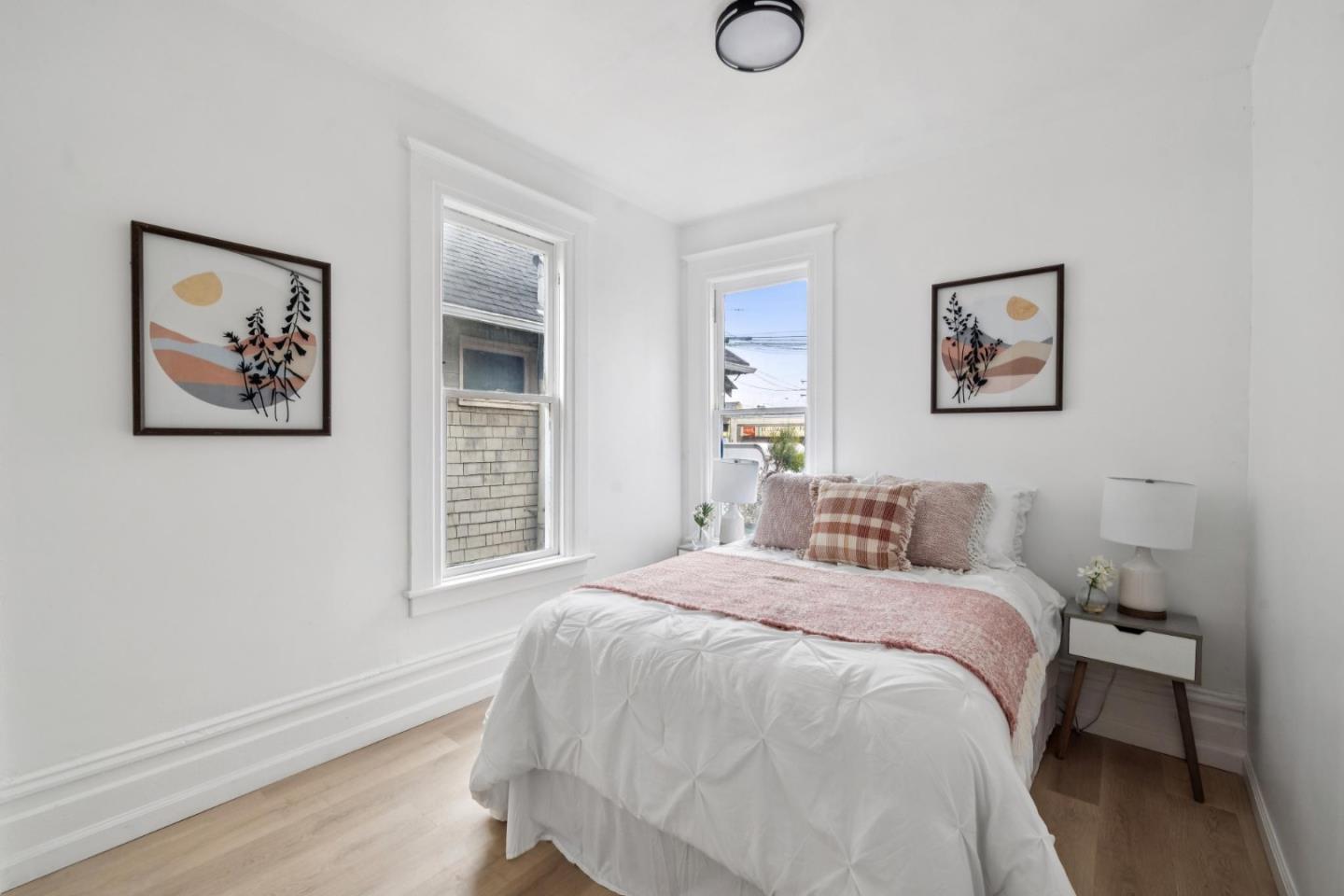 Detail Gallery Image 25 of 35 For 137 Holloway Ave, San Francisco,  CA 94112 - 3 Beds | 1 Baths