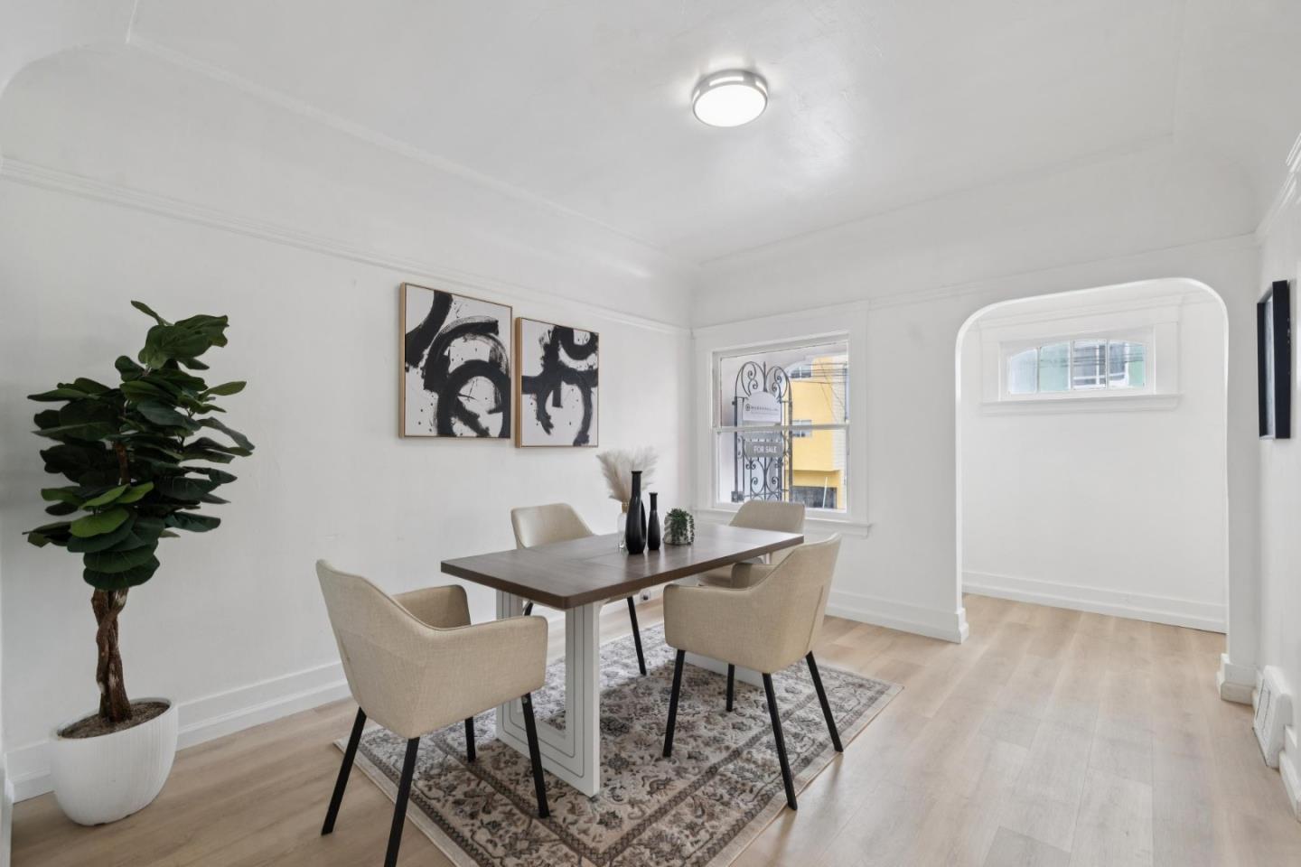 Detail Gallery Image 15 of 38 For 133 Holloway Ave, San Francisco,  CA 94112 - 3 Beds | 1 Baths