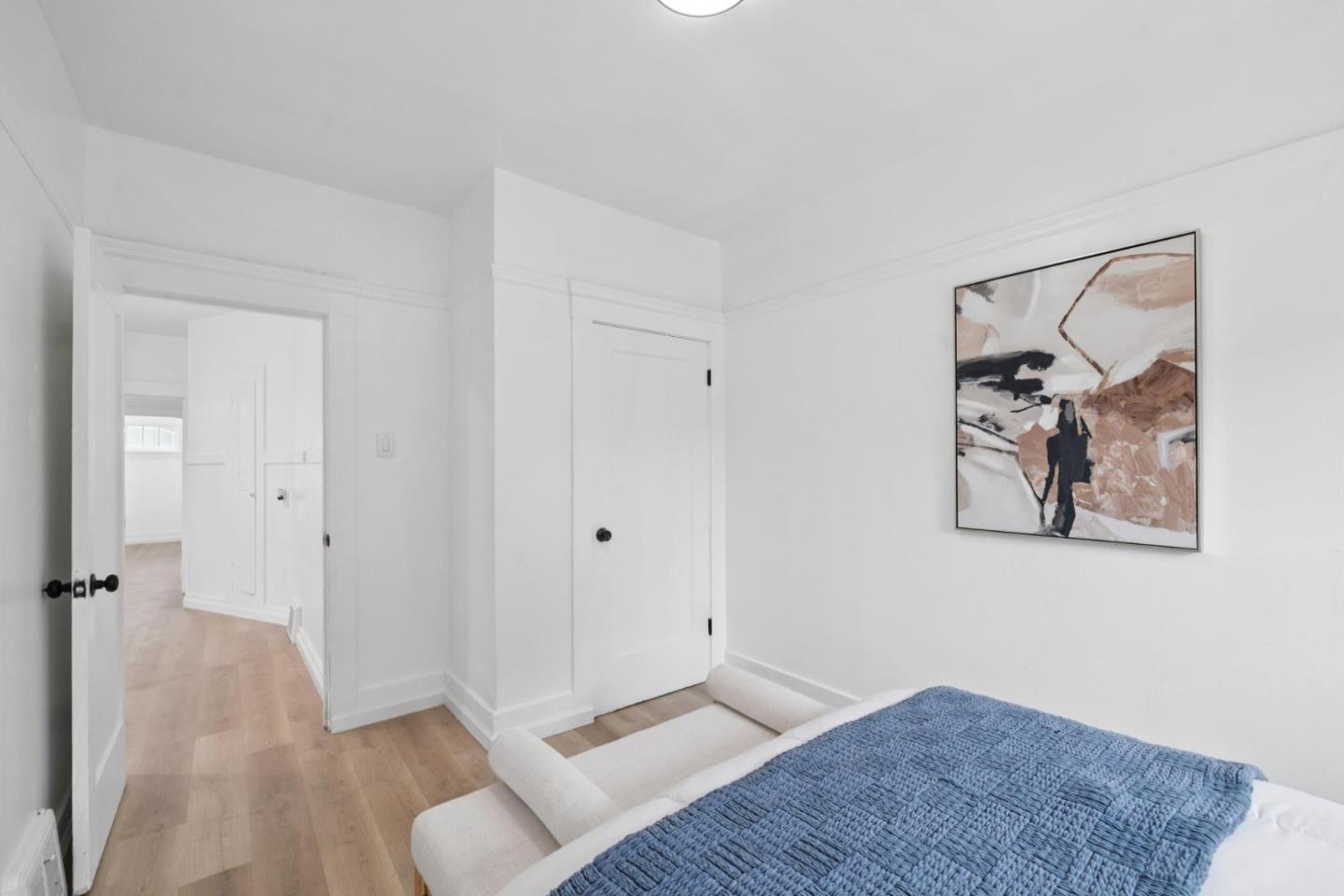 Detail Gallery Image 24 of 38 For 133 Holloway Ave, San Francisco,  CA 94112 - 3 Beds | 1 Baths