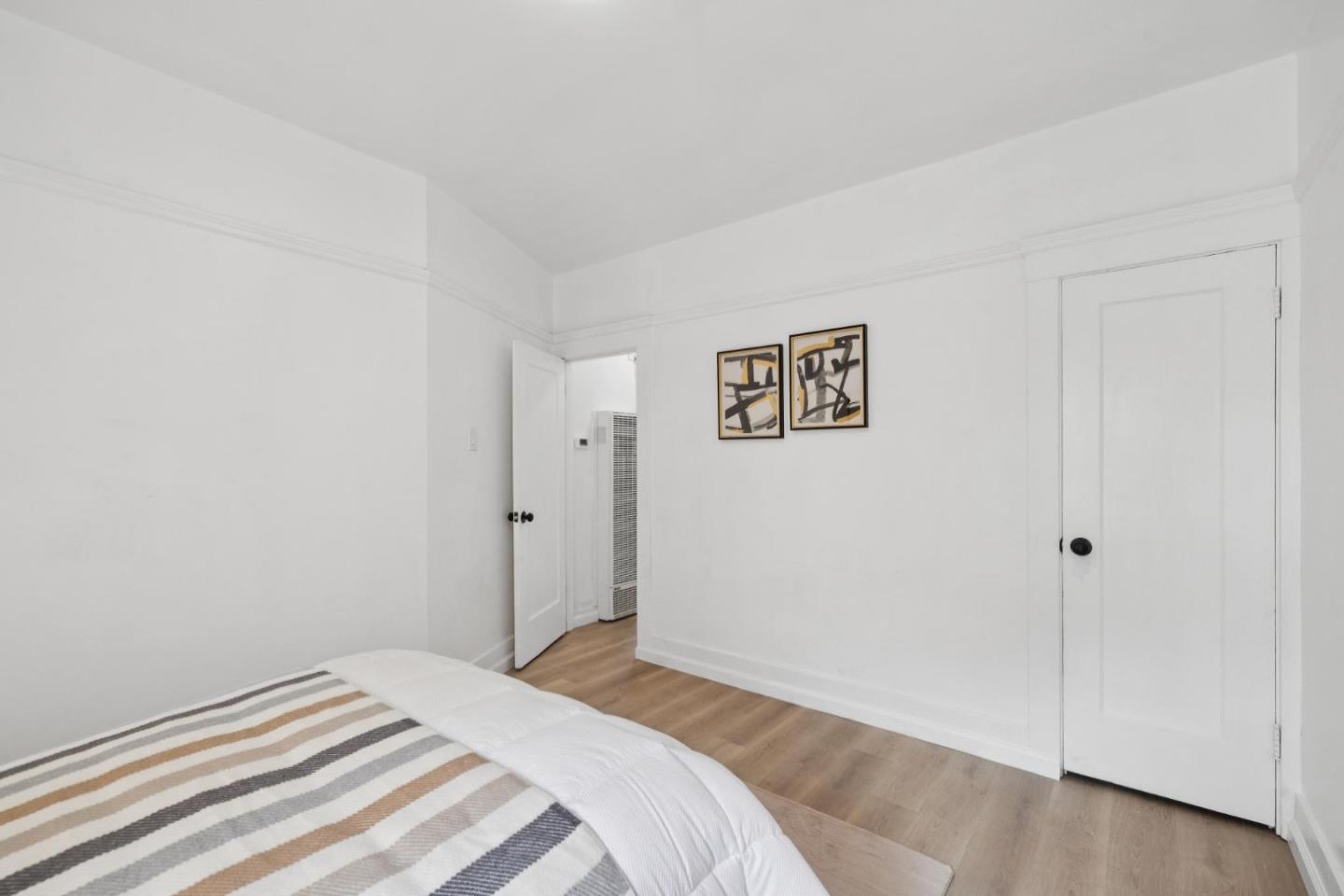Detail Gallery Image 27 of 38 For 133 Holloway Ave, San Francisco,  CA 94112 - 3 Beds | 1 Baths