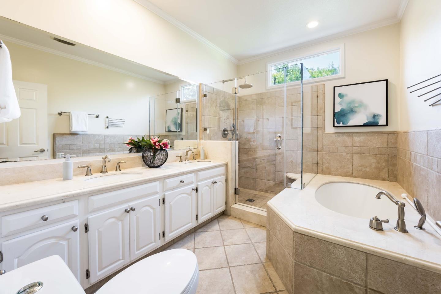 Detail Gallery Image 18 of 18 For 548 Everett Ave, Palo Alto,  CA 94301 - 2 Beds | 2 Baths