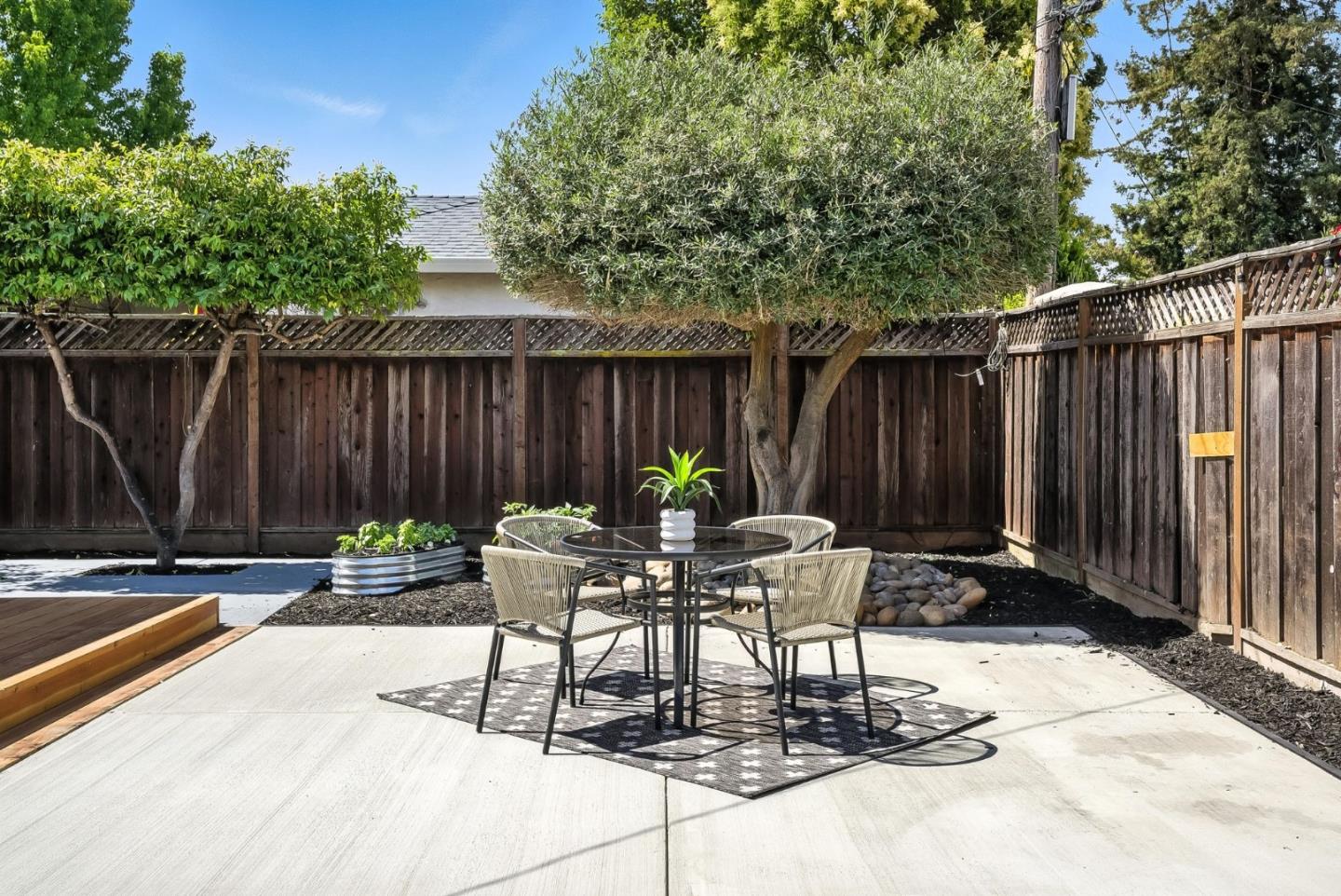 Detail Gallery Image 38 of 46 For 3489 Elaine Dr, San Jose,  CA 95124 - 4 Beds | 3 Baths