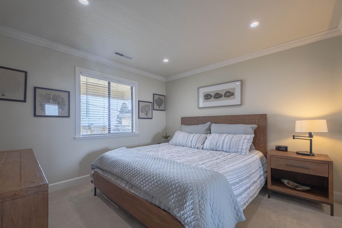 Detail Gallery Image 16 of 25 For 585 Laine St #10,  Monterey,  CA 93940 - 2 Beds | 1 Baths