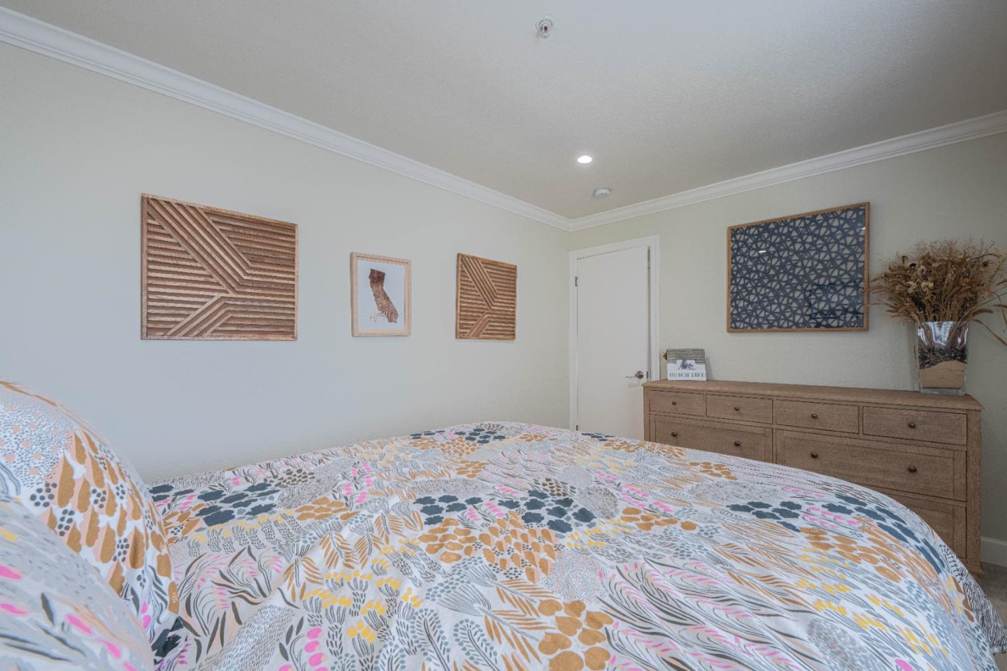 Detail Gallery Image 20 of 25 For 585 Laine St #10,  Monterey,  CA 93940 - 2 Beds | 1 Baths