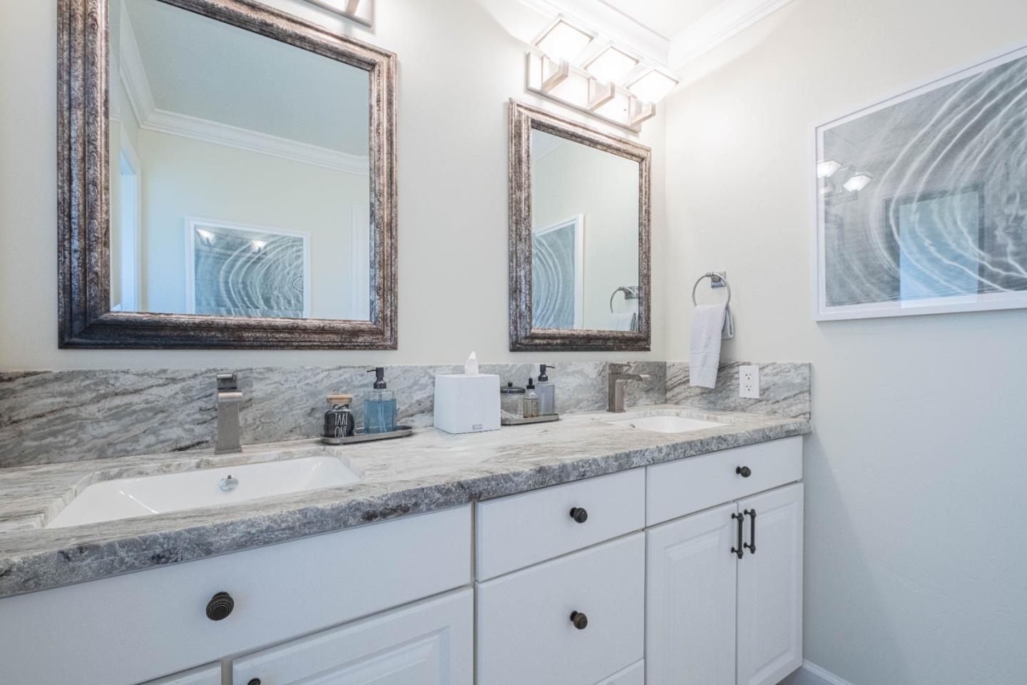 Detail Gallery Image 21 of 25 For 585 Laine St #10,  Monterey,  CA 93940 - 2 Beds | 1 Baths