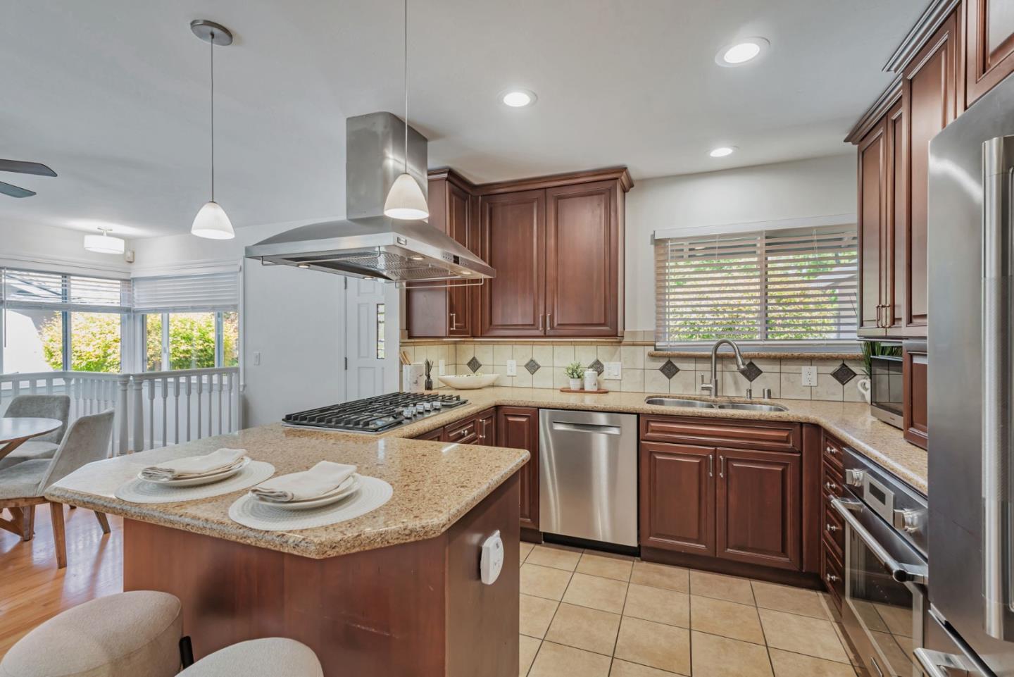 Detail Gallery Image 13 of 57 For 1711 Parkside Ave, San Jose,  CA 95125 - 4 Beds | 2 Baths