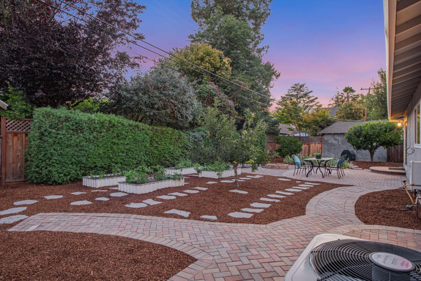 Detail Gallery Image 43 of 57 For 1711 Parkside Ave, San Jose,  CA 95125 - 4 Beds | 2 Baths