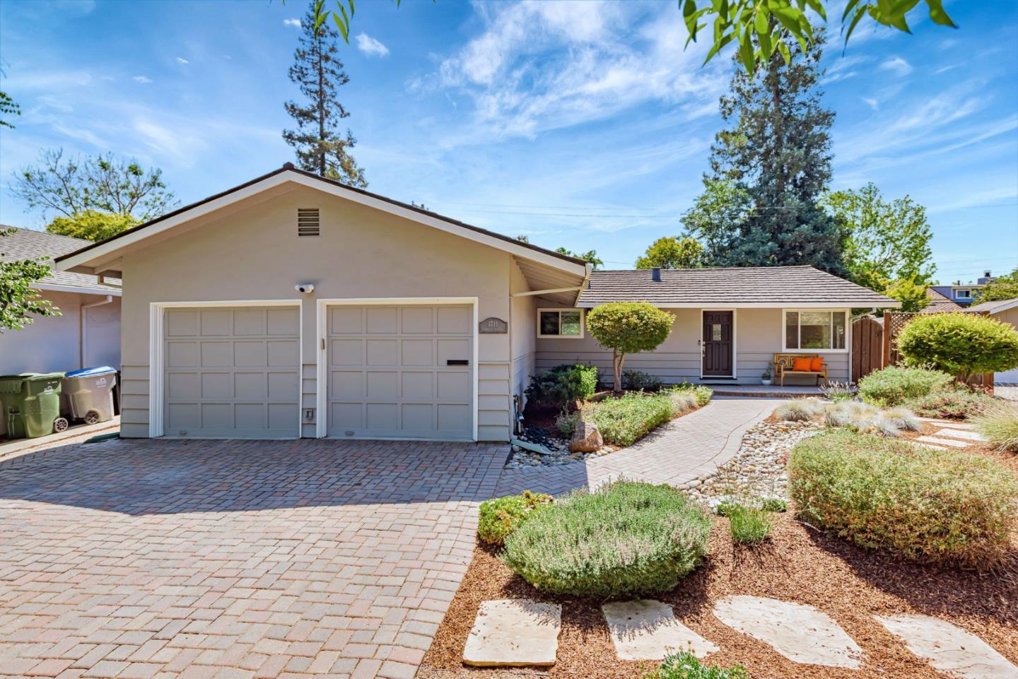 Detail Gallery Image 5 of 57 For 1711 Parkside Ave, San Jose,  CA 95125 - 4 Beds | 2 Baths