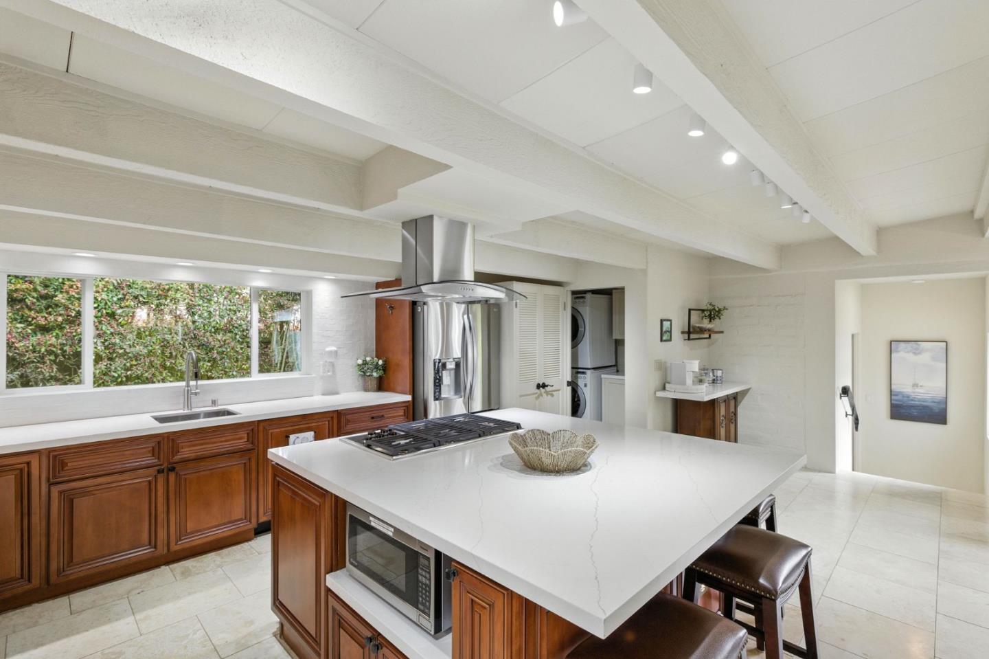 Detail Gallery Image 11 of 36 For 4021 El Bosque Dr, Pebble Beach,  CA 93953 - 4 Beds | 3 Baths