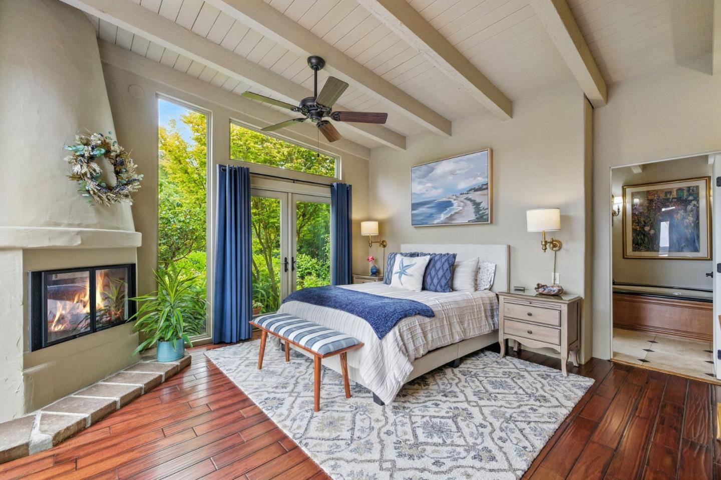 Detail Gallery Image 17 of 36 For 4021 El Bosque Dr, Pebble Beach,  CA 93953 - 4 Beds | 3 Baths