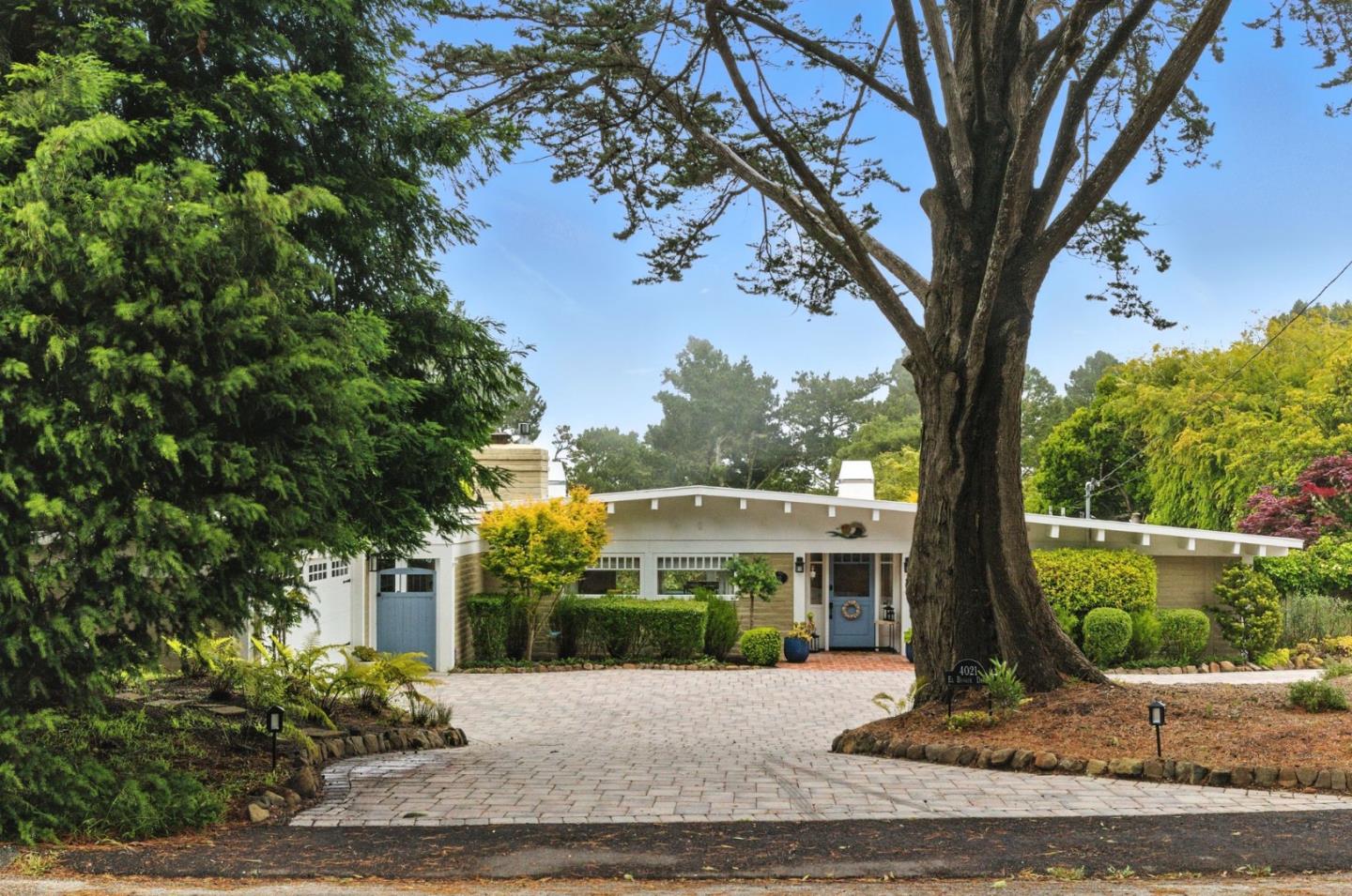 Detail Gallery Image 35 of 36 For 4021 El Bosque Dr, Pebble Beach,  CA 93953 - 4 Beds | 3 Baths