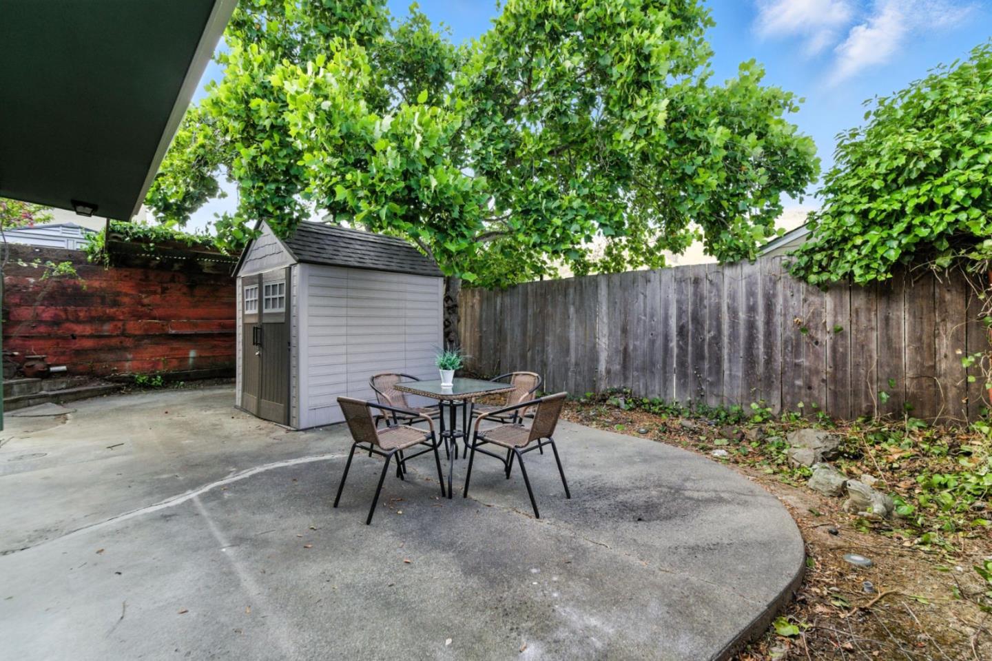 Detail Gallery Image 33 of 36 For 404 Larch Ave, South San Francisco,  CA 94080 - 3 Beds | 1 Baths
