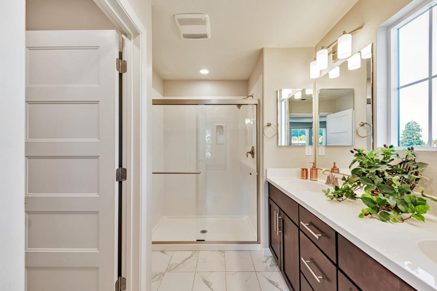 Detail Gallery Image 38 of 57 For 25899 Dollar St, Hayward,  CA 94544 - 4 Beds | 3/1 Baths