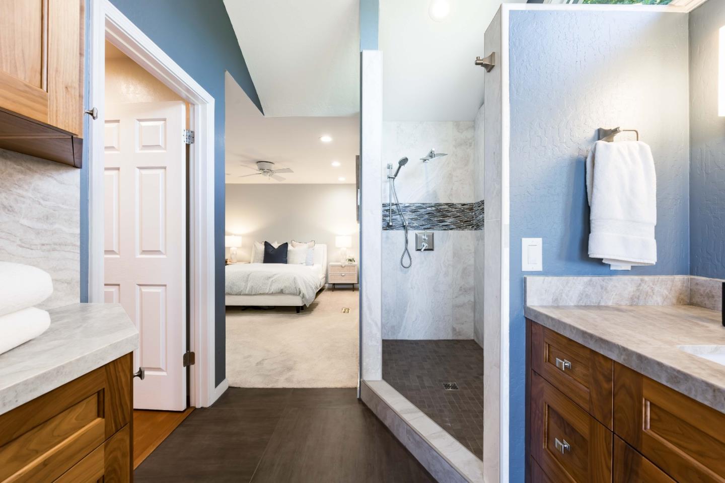 Detail Gallery Image 20 of 27 For 1561 Kingsgate Dr, Sunnyvale,  CA 94087 - 4 Beds | 2 Baths