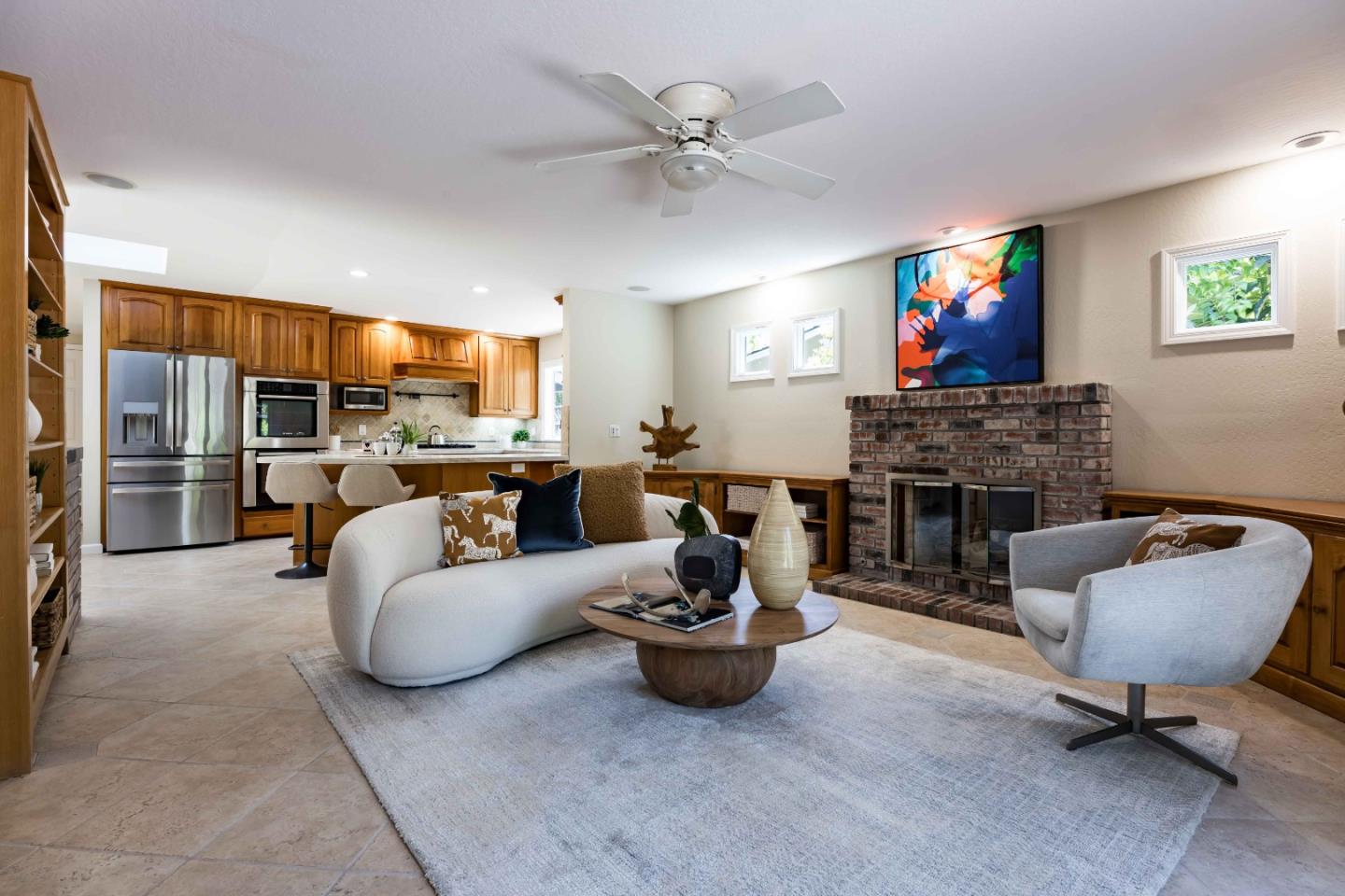 Detail Gallery Image 8 of 27 For 1561 Kingsgate Dr, Sunnyvale,  CA 94087 - 4 Beds | 2 Baths