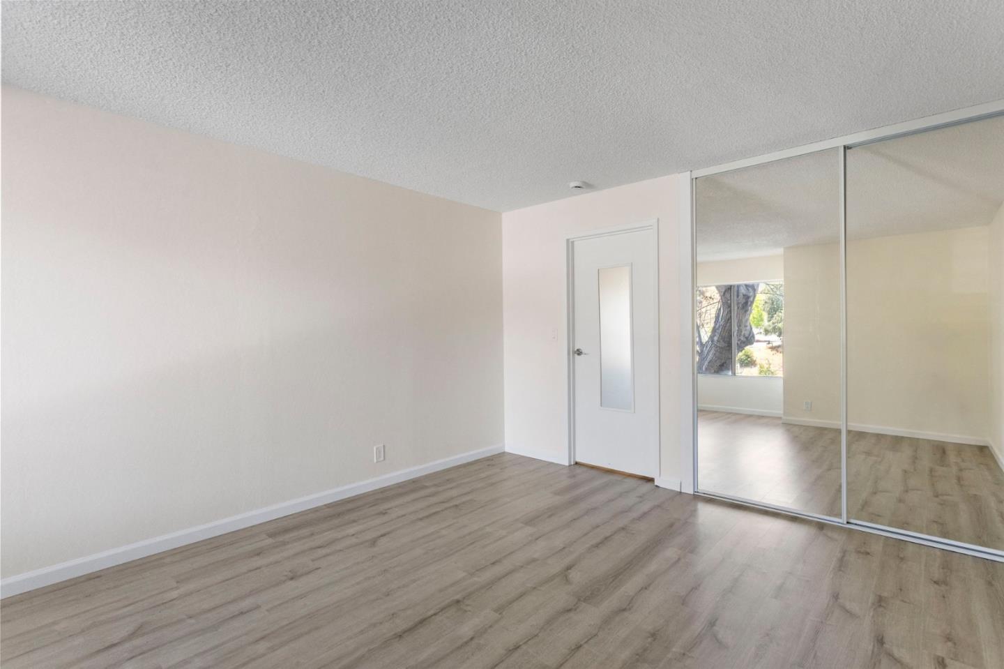 Detail Gallery Image 19 of 43 For 288 Whitmore St #215,  Oakland,  CA 94611 - 1 Beds | 1 Baths