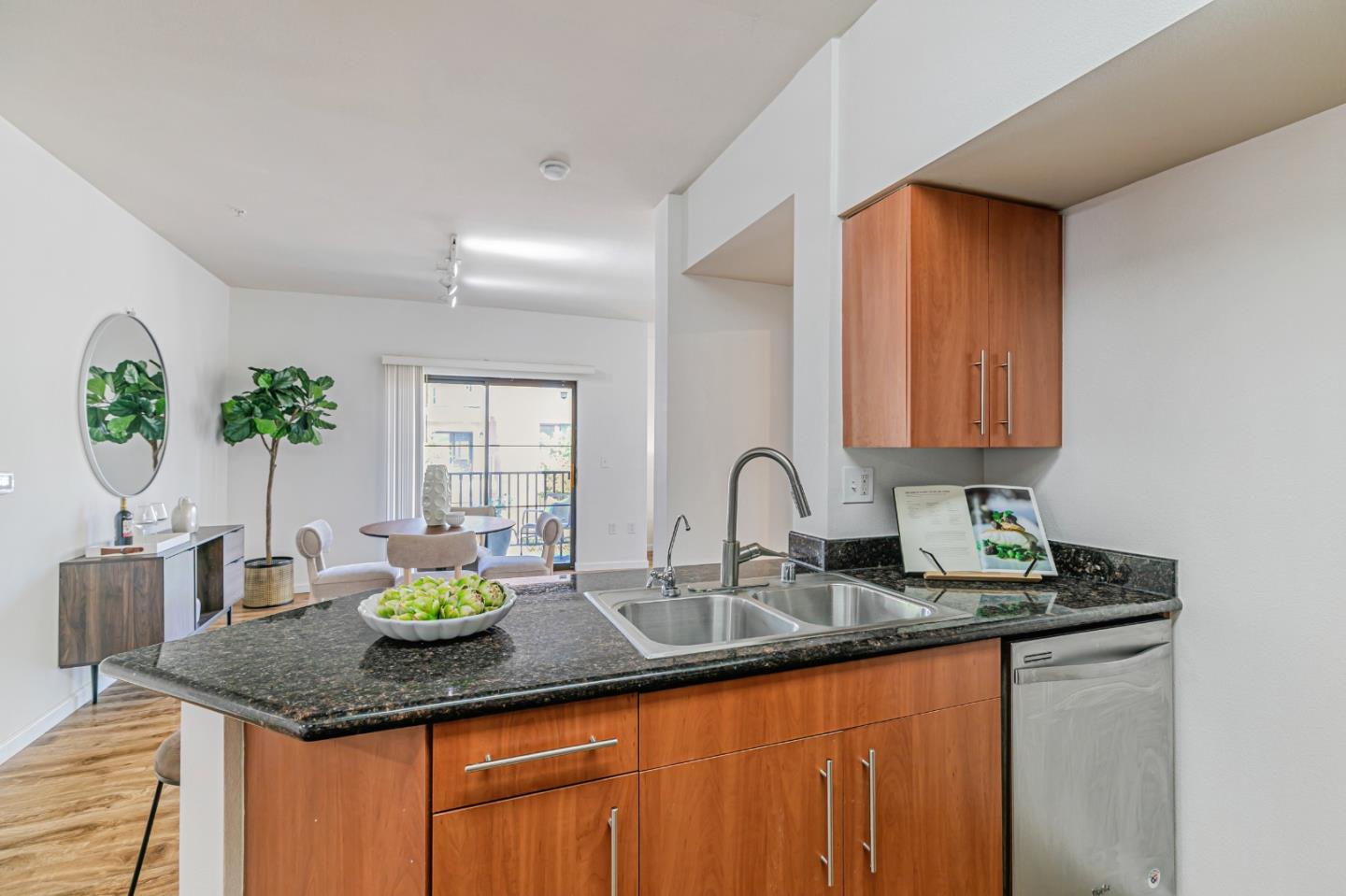Detail Gallery Image 12 of 50 For 1060 S 3rd St #224,  San Jose,  CA 95112 - 2 Beds | 2 Baths