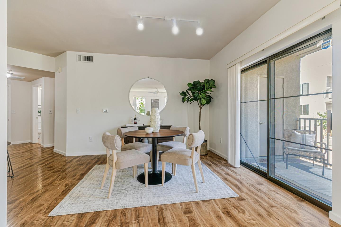 Detail Gallery Image 15 of 50 For 1060 S 3rd St #224,  San Jose,  CA 95112 - 2 Beds | 2 Baths