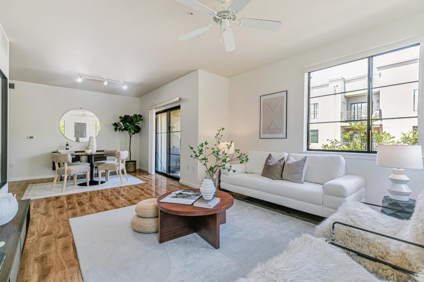Detail Gallery Image 7 of 50 For 1060 S 3rd St #224,  San Jose,  CA 95112 - 2 Beds | 2 Baths