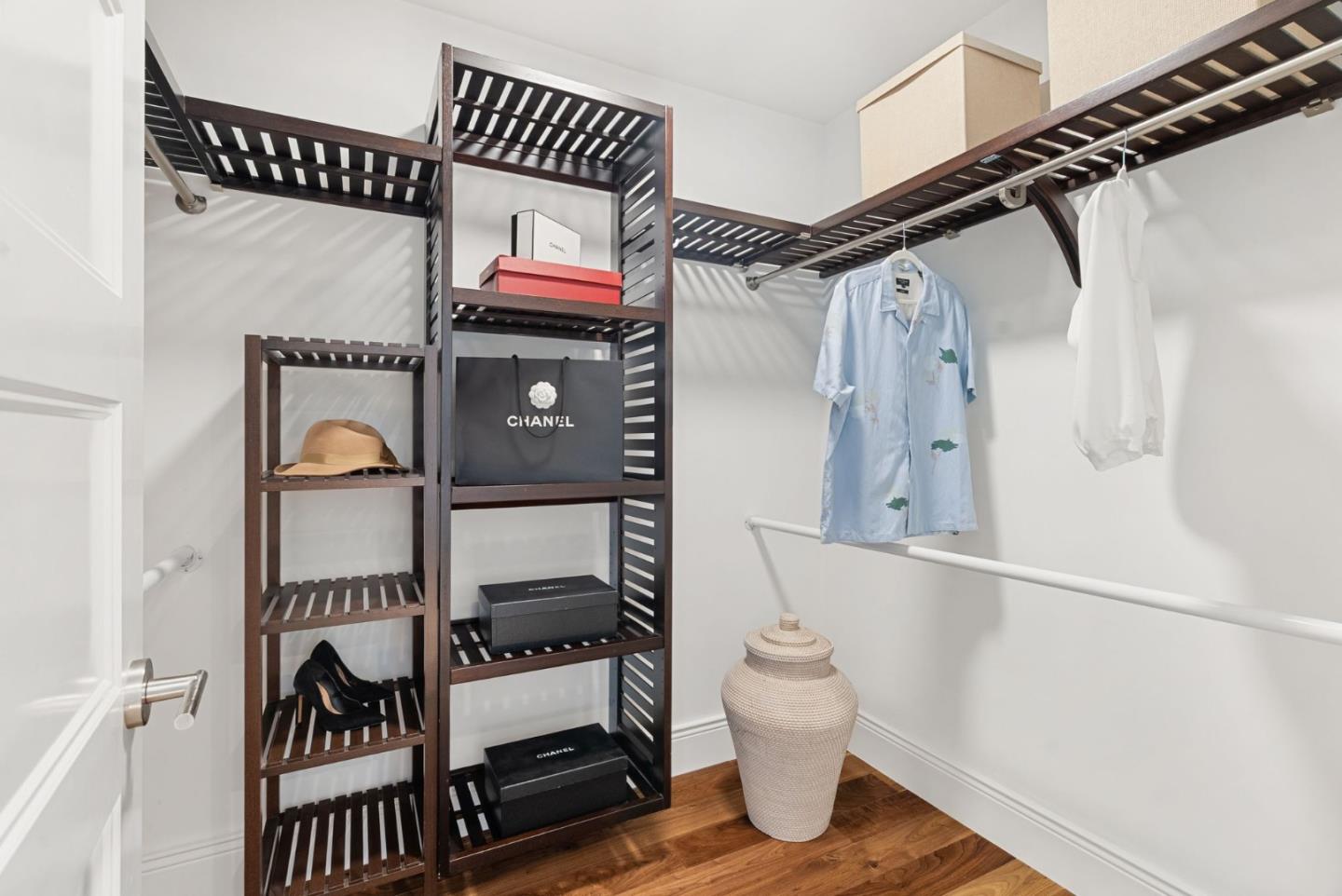 Detail Gallery Image 13 of 32 For 1271 Petersen Ct, Los Altos,  CA 94024 - 4 Beds | 3/1 Baths