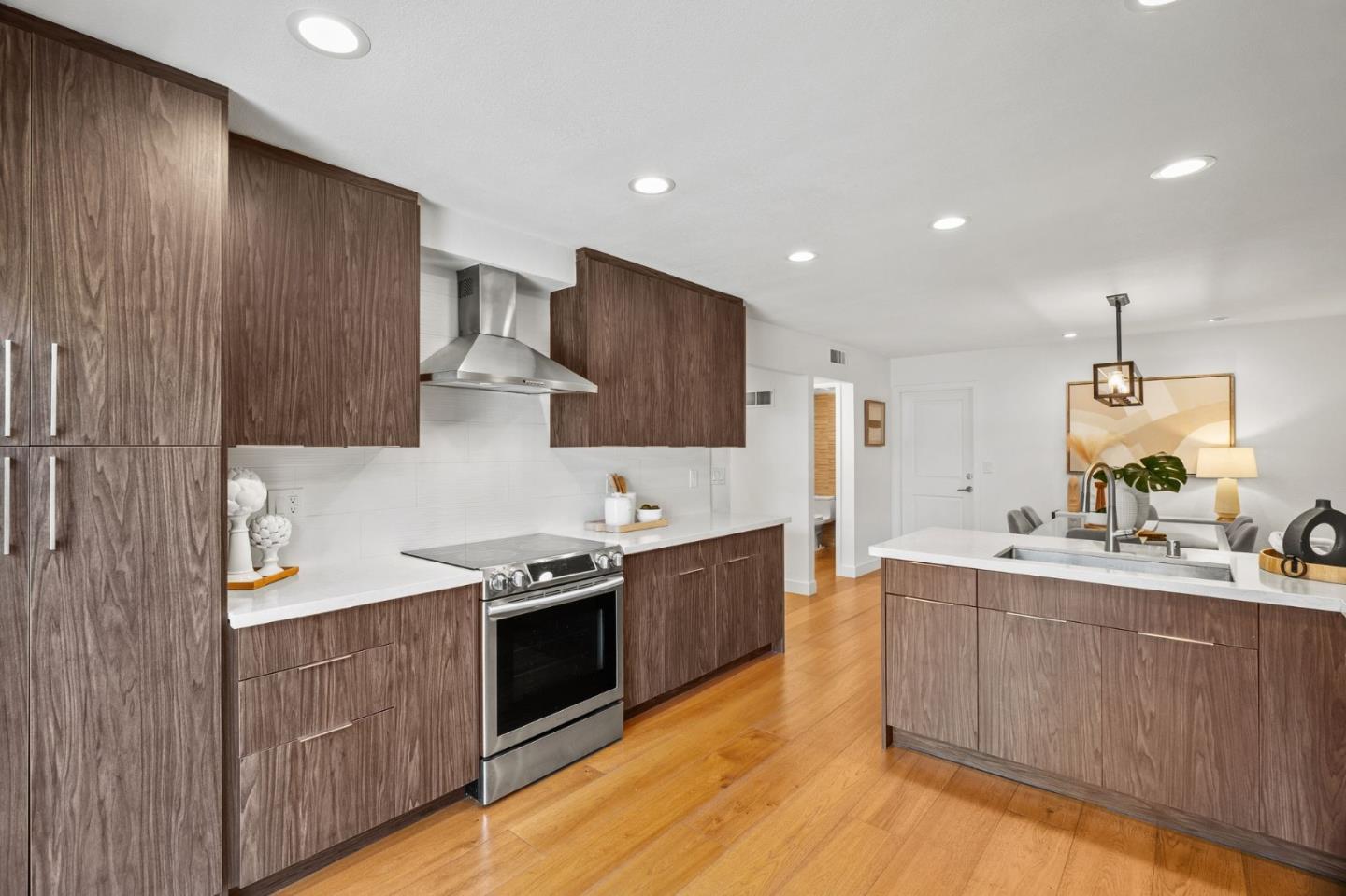 Detail Gallery Image 12 of 29 For 6606 Old Mill Ct, San Jose,  CA 95120 - 3 Beds | 2 Baths