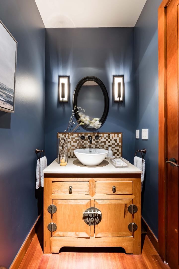 Detail Gallery Image 11 of 39 For 140 Farm Rd, Woodside,  CA 94062 - 5 Beds | 5/1 Baths