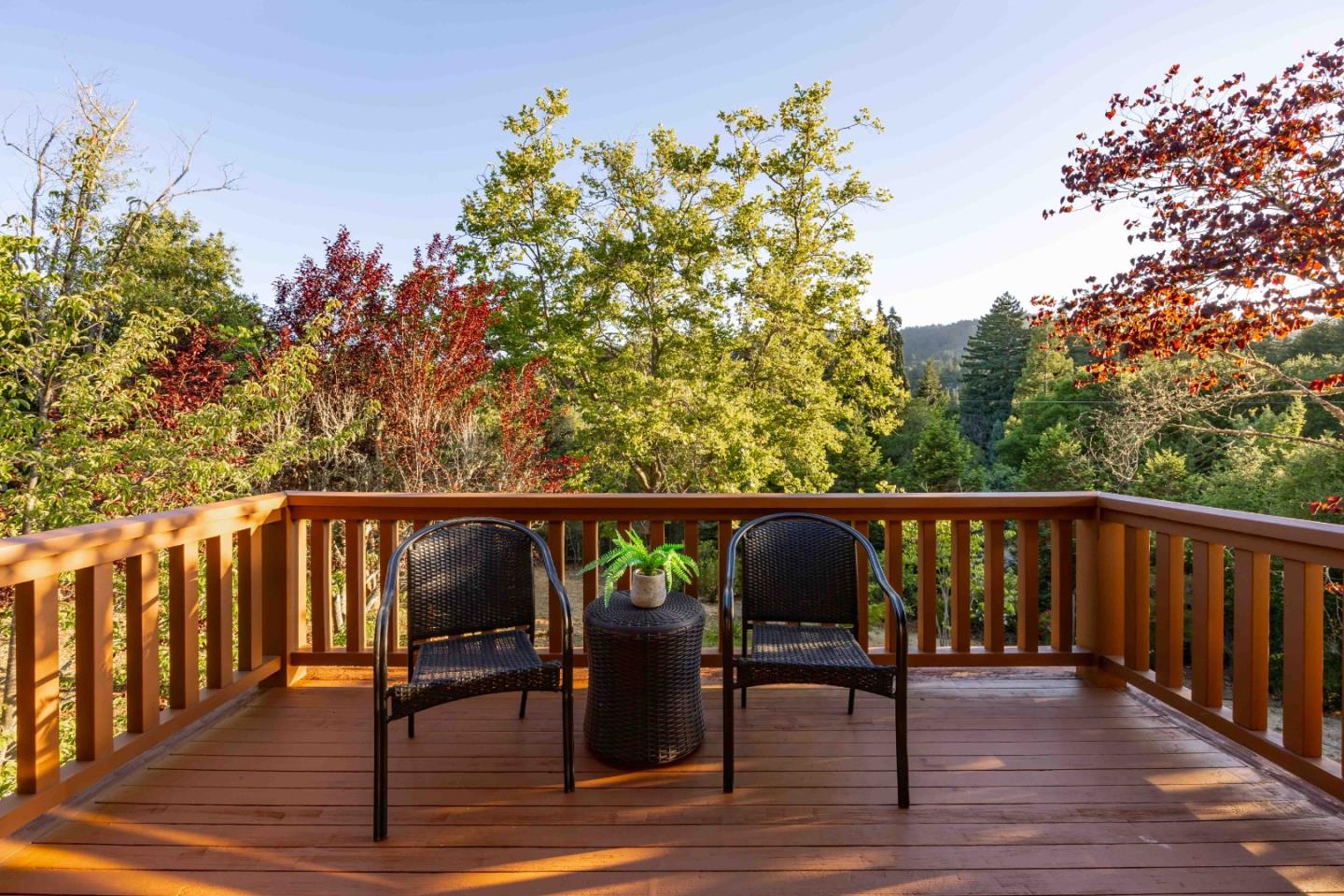 Detail Gallery Image 23 of 39 For 140 Farm Rd, Woodside,  CA 94062 - 5 Beds | 5/1 Baths