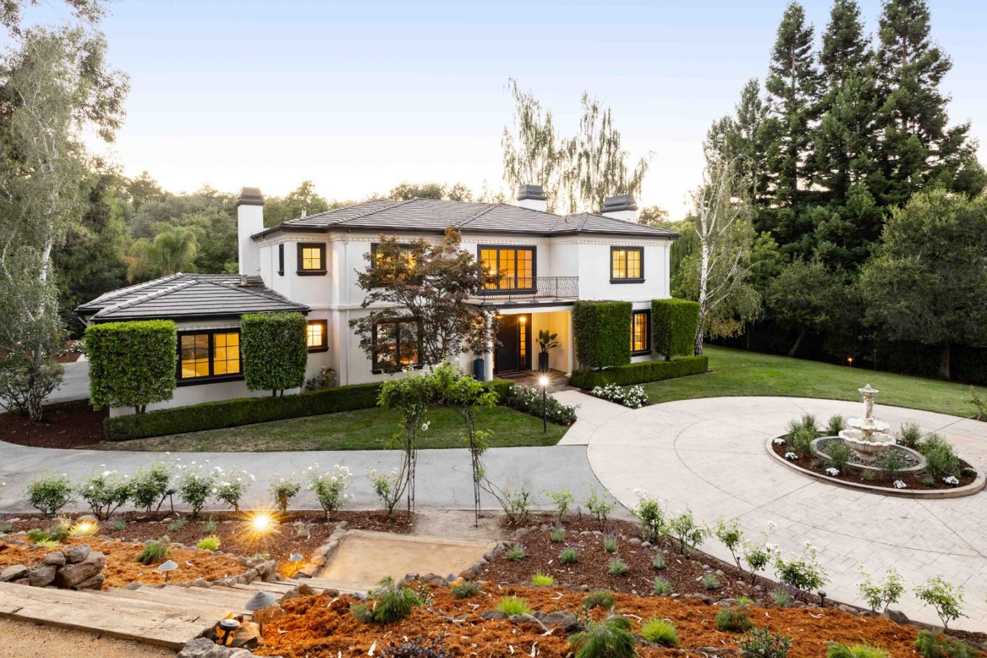 Detail Gallery Image 2 of 39 For 37 Valley Rd, Atherton,  CA 94027 - 5 Beds | 4/1 Baths