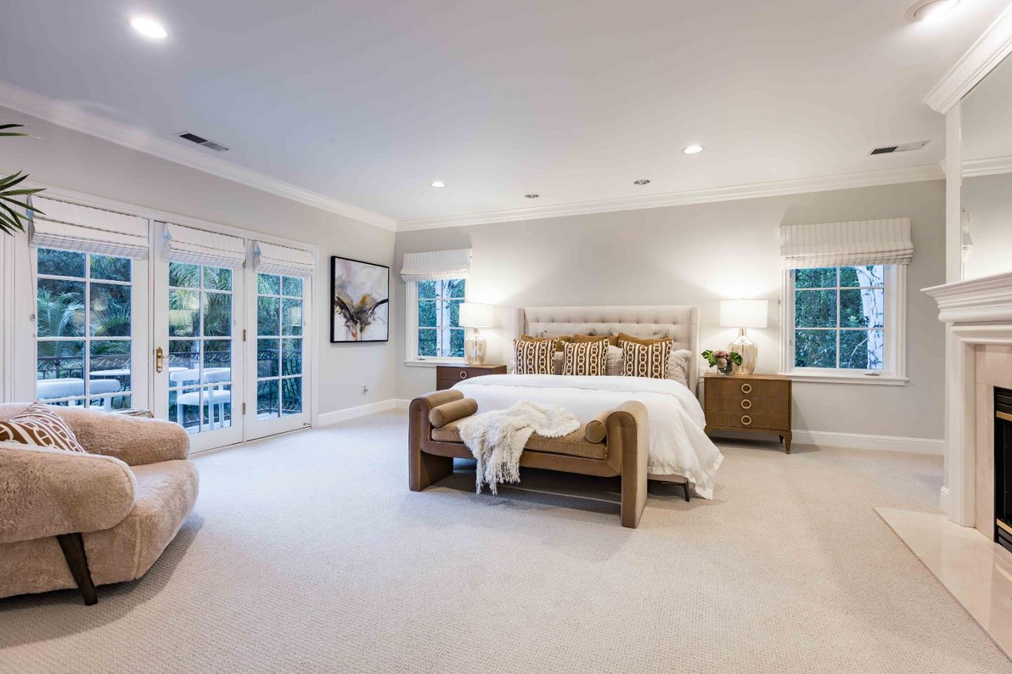 Detail Gallery Image 20 of 39 For 37 Valley Rd, Atherton,  CA 94027 - 5 Beds | 4/1 Baths