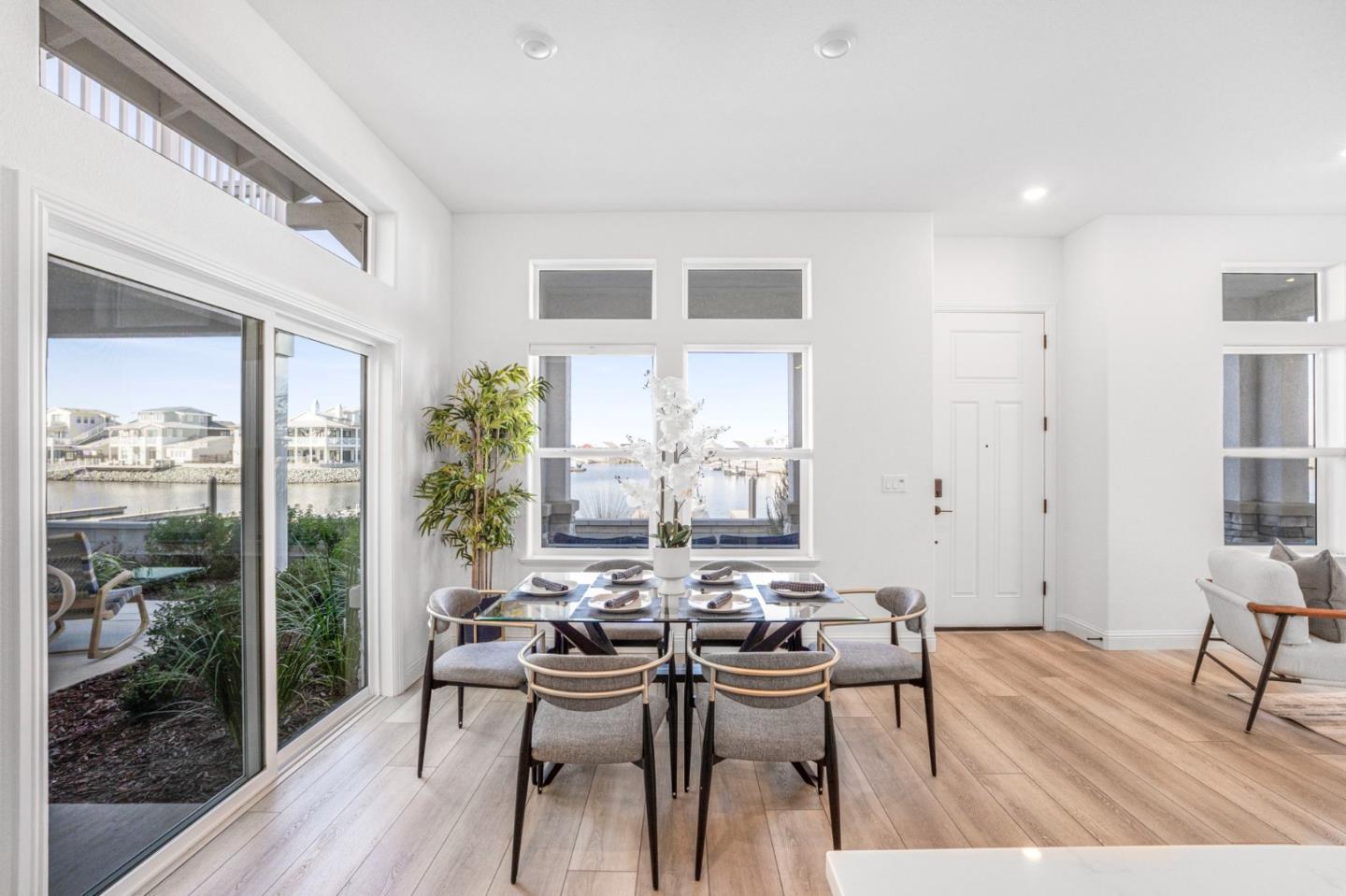 Detail Gallery Image 15 of 66 For 854 Freeboard Ct, Bethel Island,  CA 94511 - 4 Beds | 2/1 Baths