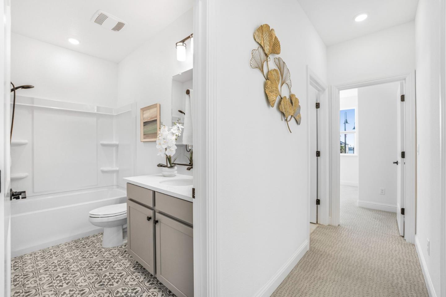 Detail Gallery Image 34 of 66 For 854 Freeboard Ct, Bethel Island,  CA 94511 - 4 Beds | 2/1 Baths