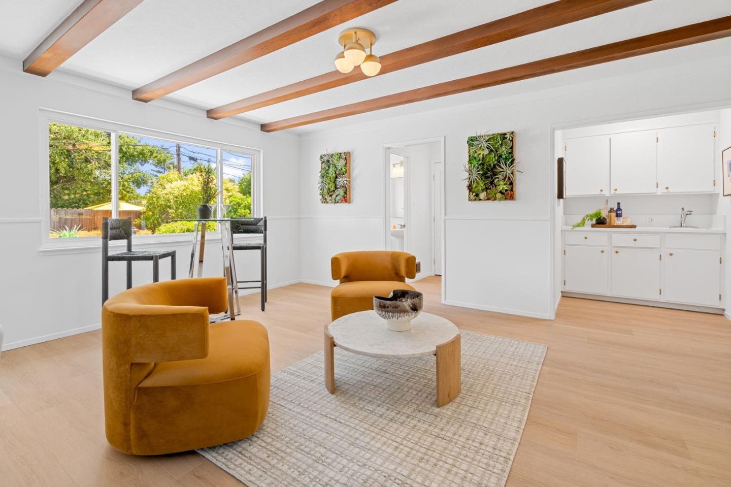 Detail Gallery Image 11 of 49 For 761 Woodstock Ln, Los Altos,  CA 94022 - 4 Beds | 2/1 Baths