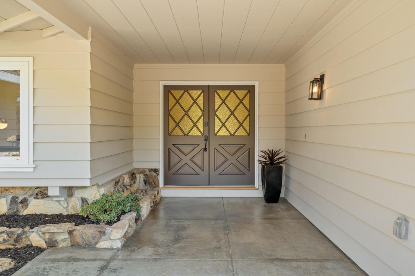Detail Gallery Image 3 of 49 For 761 Woodstock Ln, Los Altos,  CA 94022 - 4 Beds | 2/1 Baths