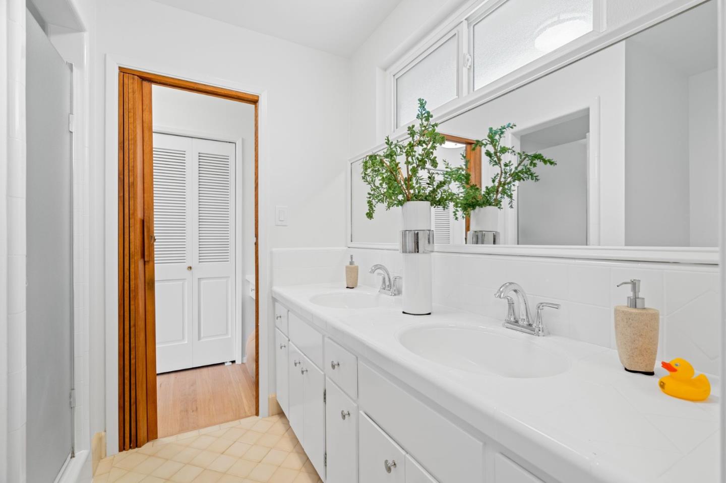 Detail Gallery Image 36 of 49 For 761 Woodstock Ln, Los Altos,  CA 94022 - 4 Beds | 2/1 Baths