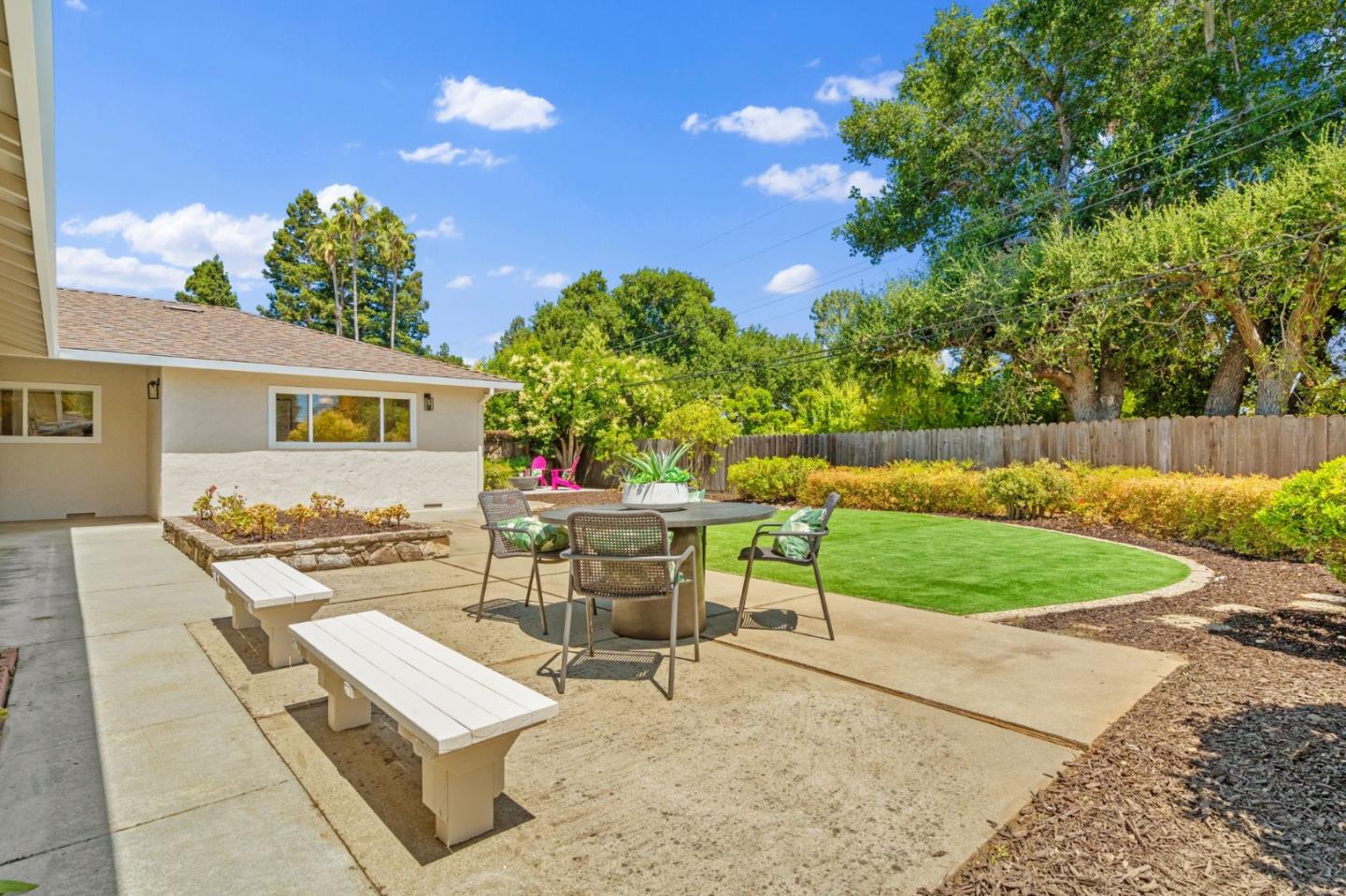 Detail Gallery Image 39 of 49 For 761 Woodstock Ln, Los Altos,  CA 94022 - 4 Beds | 2/1 Baths