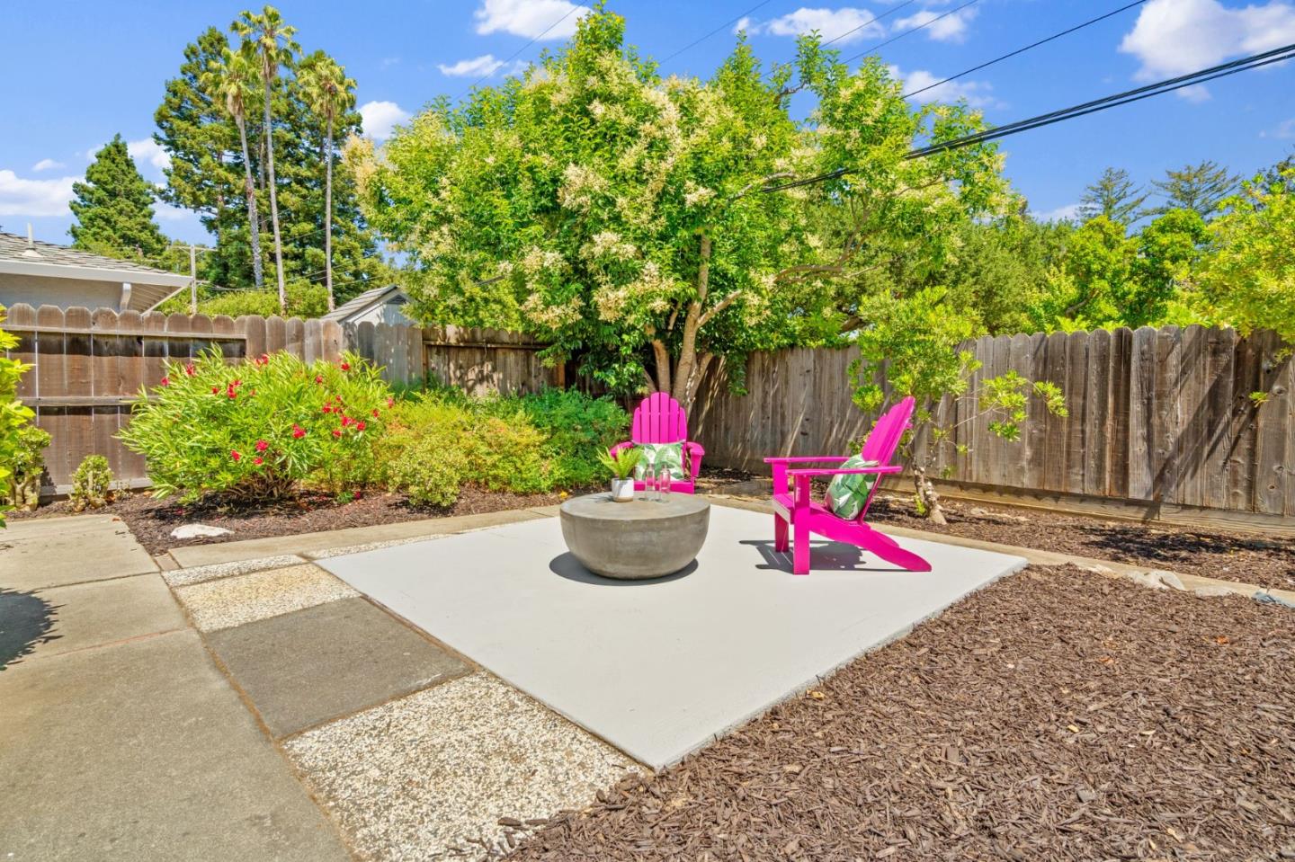 Detail Gallery Image 44 of 49 For 761 Woodstock Ln, Los Altos,  CA 94022 - 4 Beds | 2/1 Baths
