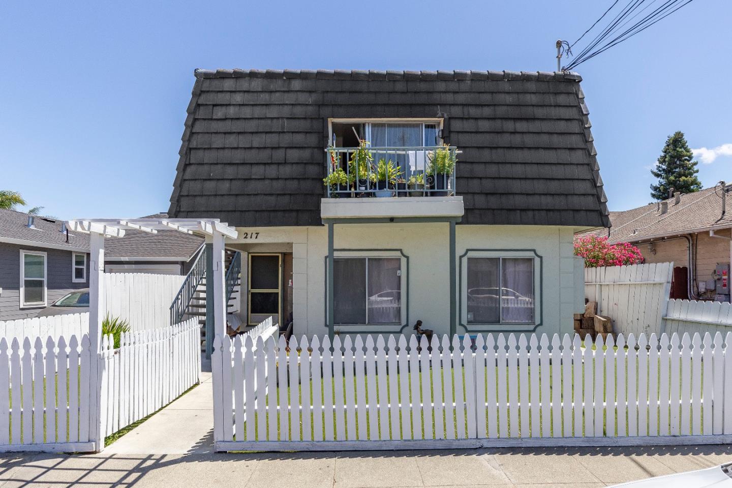 Detail Gallery Image 23 of 24 For 217 Madison Ave, Redwood City,  CA 94061 - – Beds | – Baths