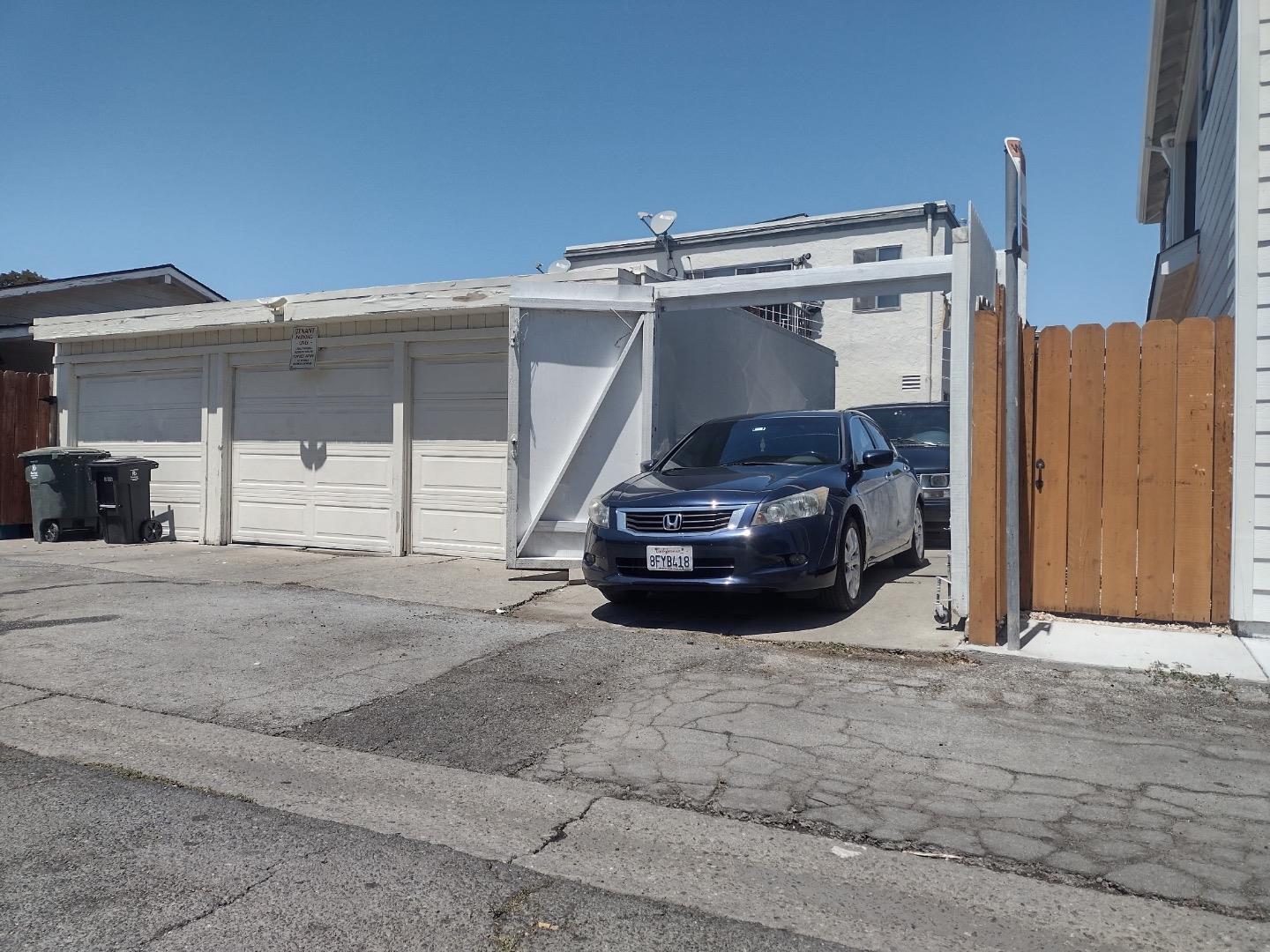 Detail Gallery Image 3 of 24 For 217 Madison Ave, Redwood City,  CA 94061 - – Beds | – Baths