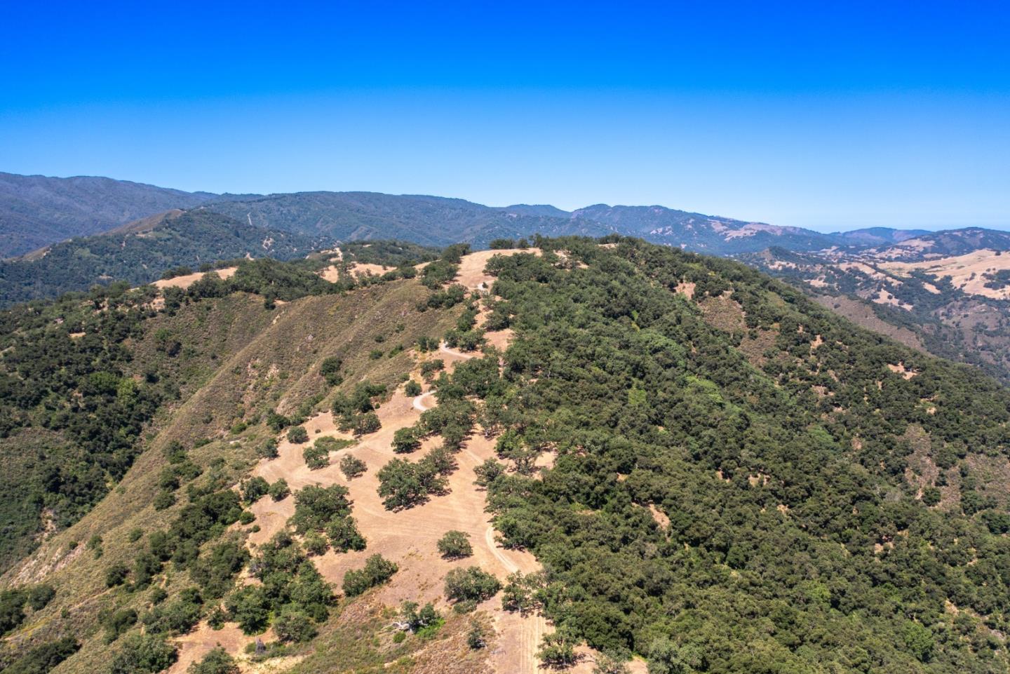 Detail Gallery Image 4 of 65 For 28 Long Ridge Trl, Carmel,  CA 93923 - – Beds | – Baths