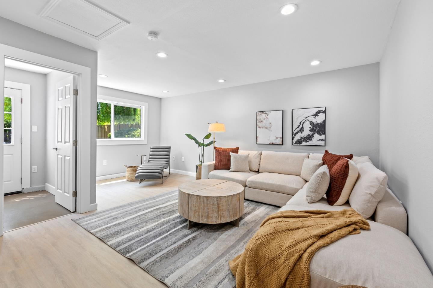 Detail Gallery Image 11 of 36 For 2377 Manhattan Pl, Santa Clara,  CA 95051 - 3 Beds | 2 Baths