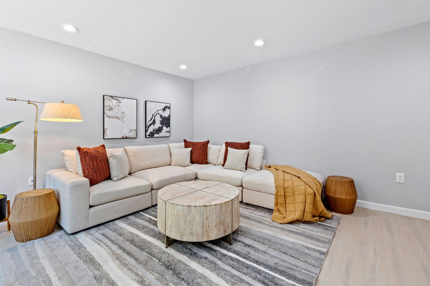 Detail Gallery Image 13 of 36 For 2377 Manhattan Pl, Santa Clara,  CA 95051 - 3 Beds | 2 Baths