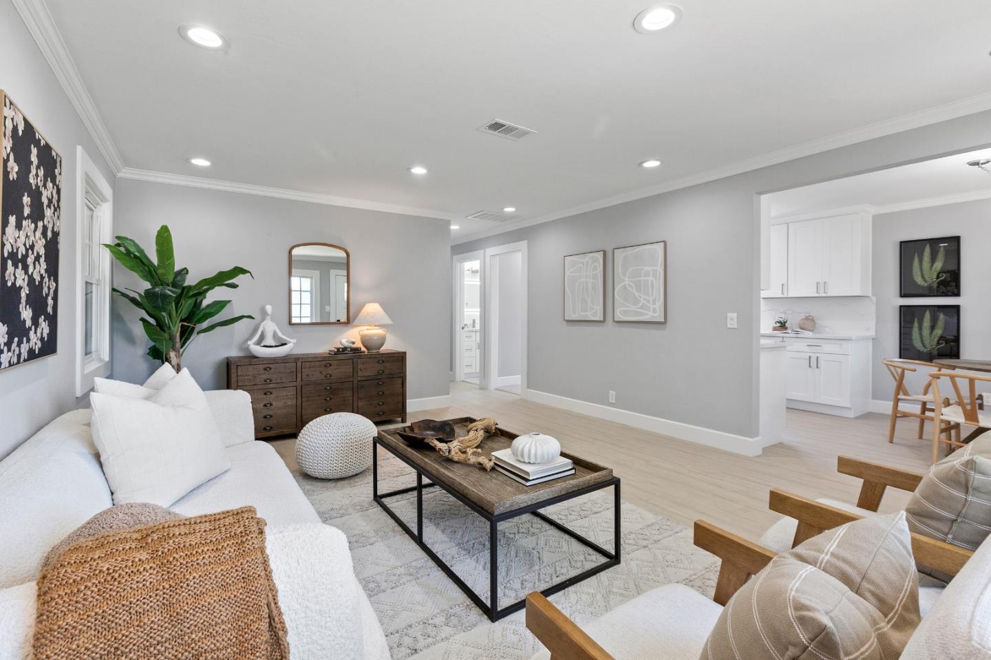 Detail Gallery Image 4 of 36 For 2377 Manhattan Pl, Santa Clara,  CA 95051 - 3 Beds | 2 Baths