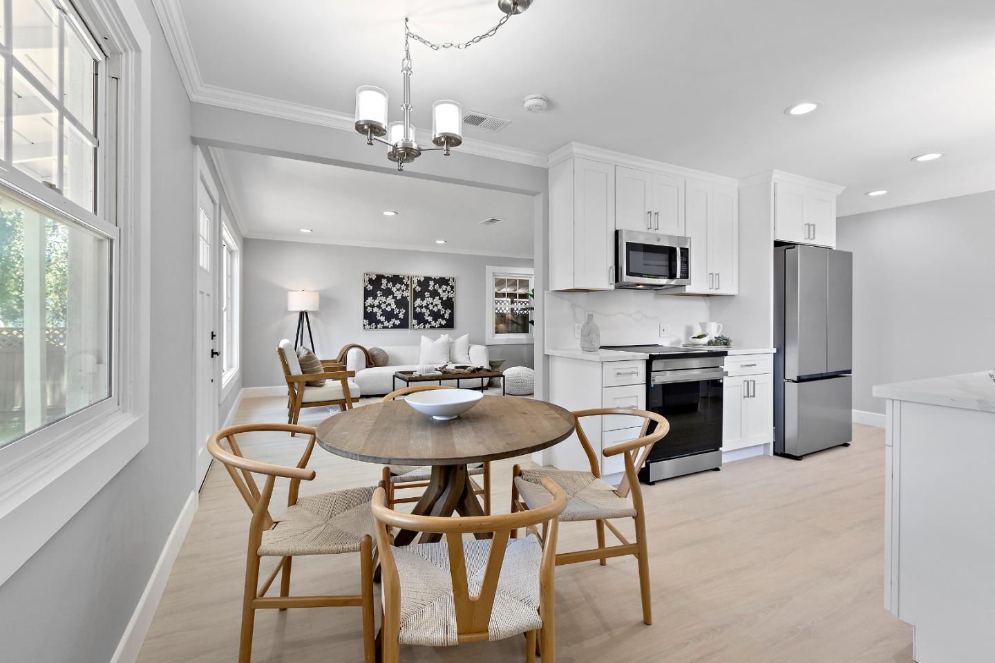 Detail Gallery Image 8 of 36 For 2377 Manhattan Pl, Santa Clara,  CA 95051 - 3 Beds | 2 Baths