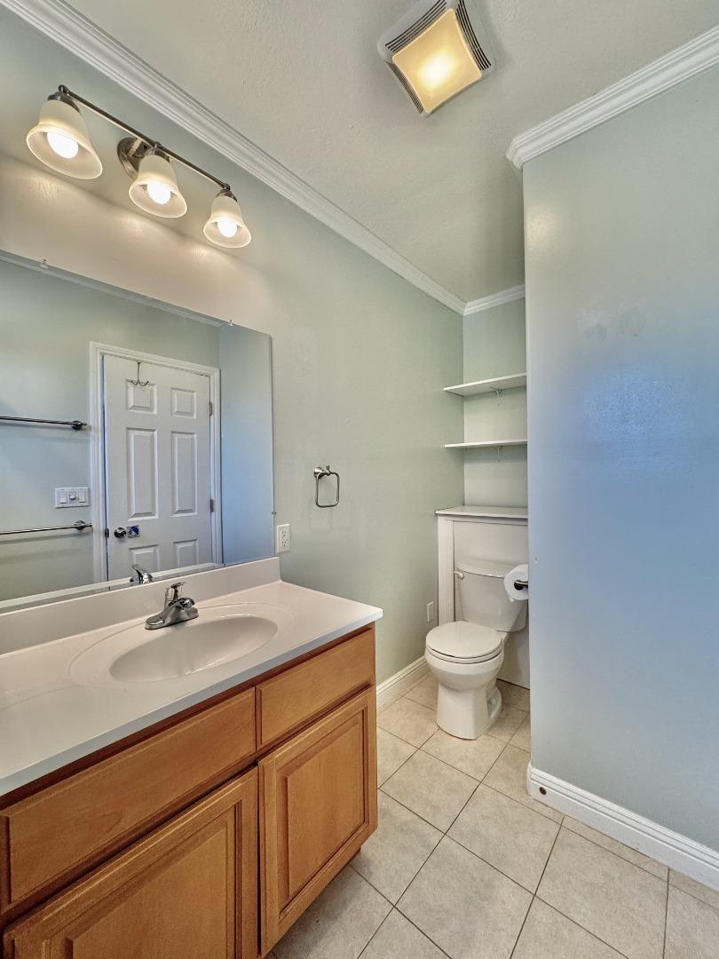 Detail Gallery Image 17 of 47 For 3801 Pacific Blvd, San Mateo,  CA 94403 - 3 Beds | 2 Baths