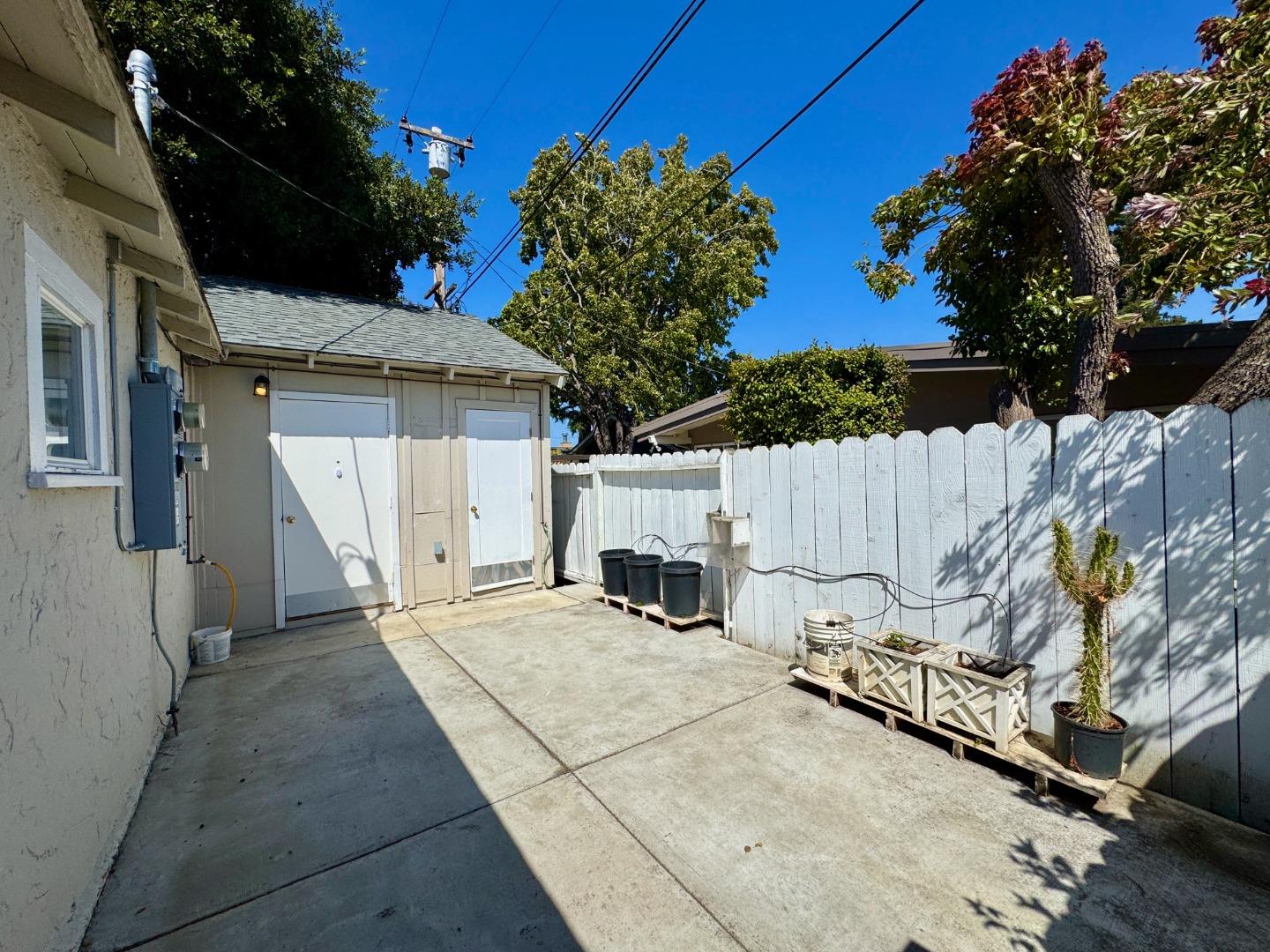 Detail Gallery Image 33 of 47 For 3801 Pacific Blvd, San Mateo,  CA 94403 - 3 Beds | 2 Baths