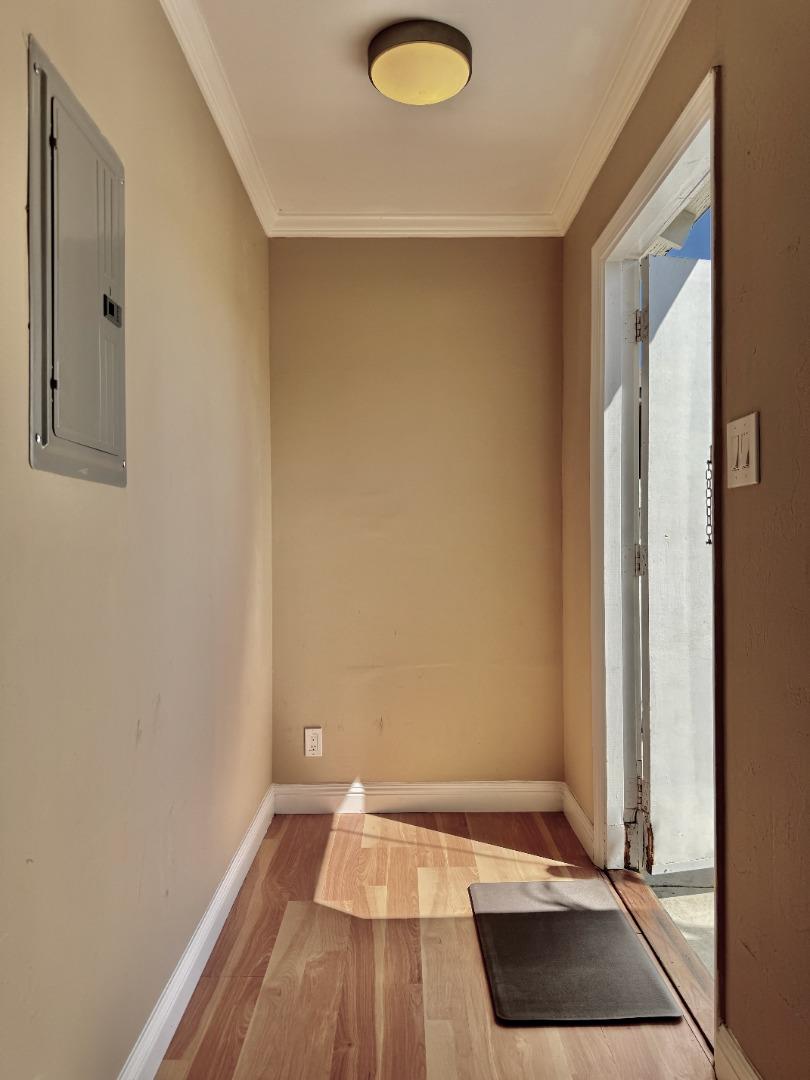 Detail Gallery Image 35 of 47 For 3801 Pacific Blvd, San Mateo,  CA 94403 - 3 Beds | 2 Baths