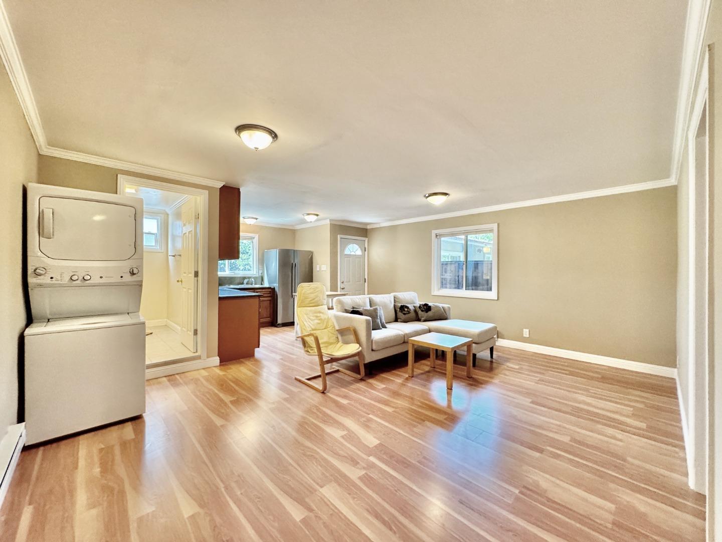 Detail Gallery Image 37 of 47 For 3801 Pacific Blvd, San Mateo,  CA 94403 - 3 Beds | 2 Baths