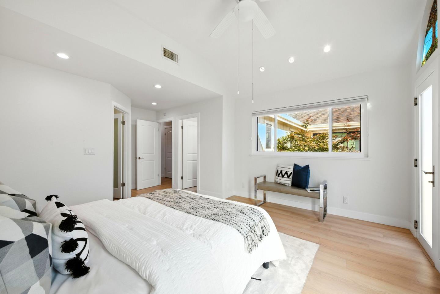 Detail Gallery Image 18 of 66 For 2121 Darnis Cir, Morgan Hill,  CA 95037 - 3 Beds | 2/1 Baths